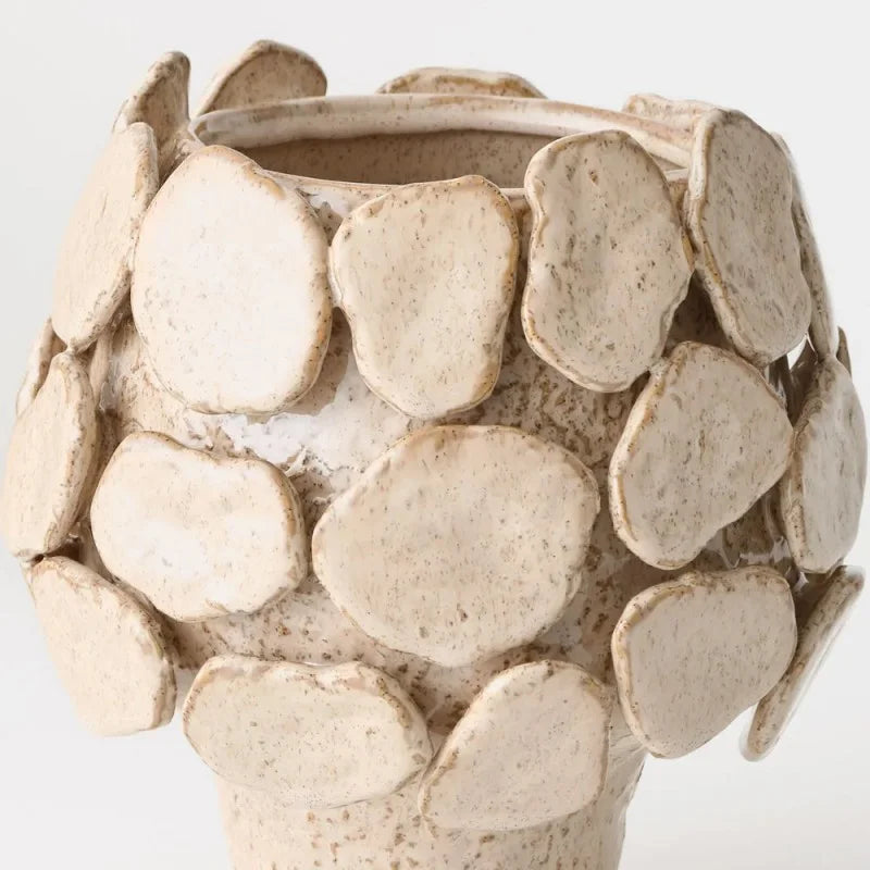 Ariela Ceramic Pot in Almond Crème