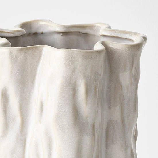 Henrika Vase